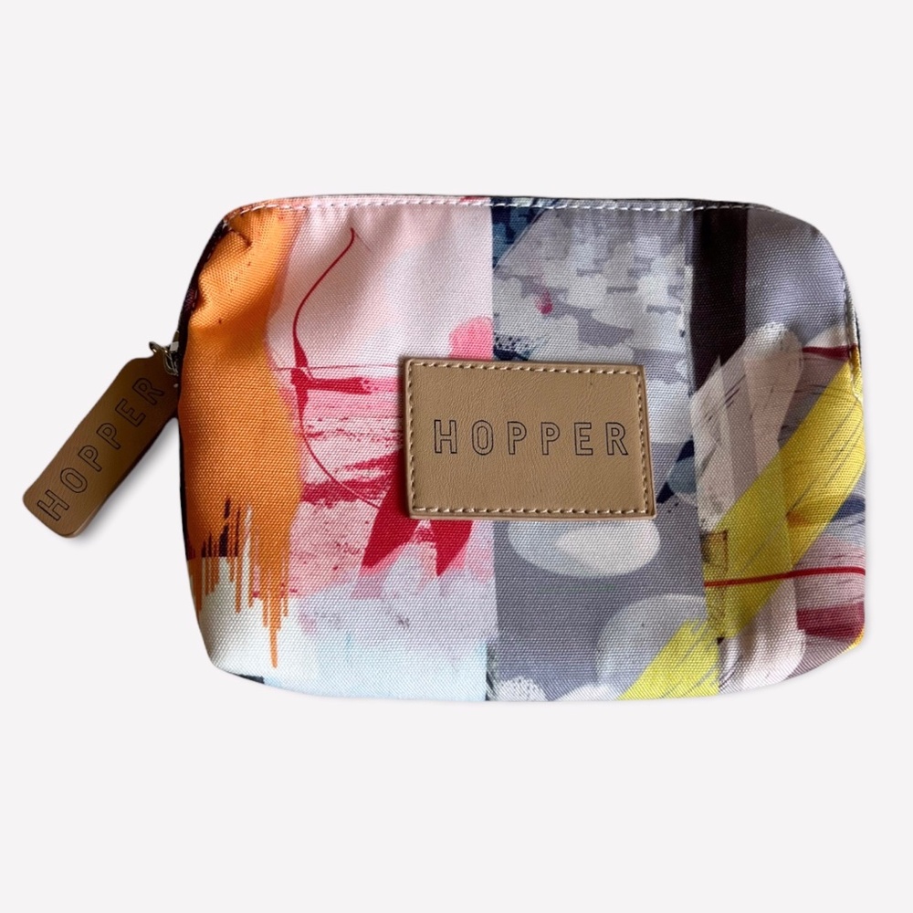 Hopper Multicolor Abstract Print Zippered Bag Pouch - Picture 5 of 5